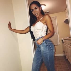 Meet your Posher, Angielly